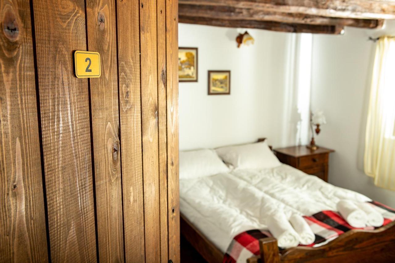 Villa "Суларската Къща" Gabrovo Esterno foto