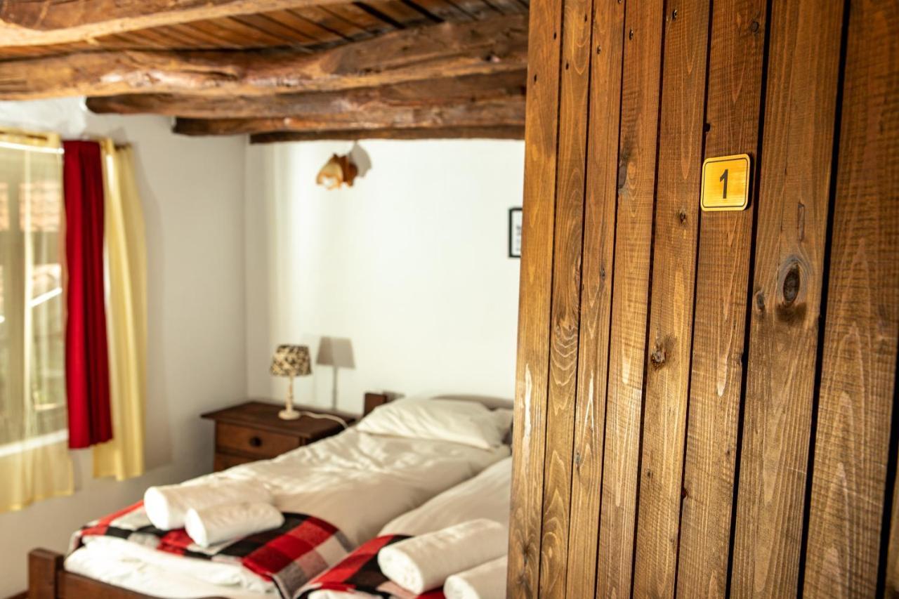 Villa "Суларската Къща" Gabrovo Esterno foto