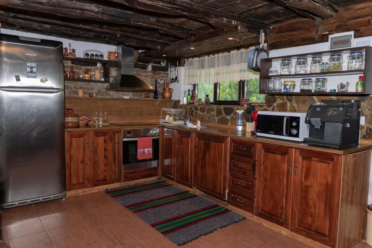 Villa "Суларската Къща" Gabrovo Esterno foto